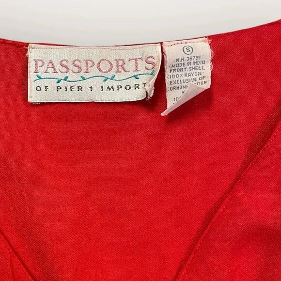 90's Vintage red embroidered vest. Women's small. Fall gold green tapestry - Picture 12 of 16